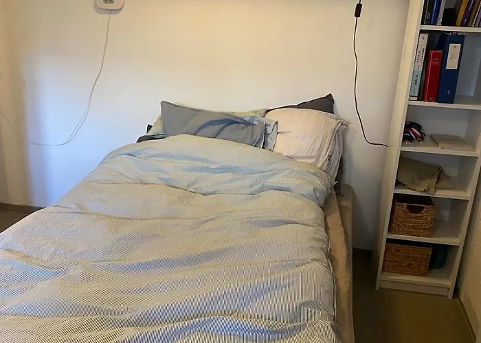 Family-friendly House With Garden And Parking Spot Apartment